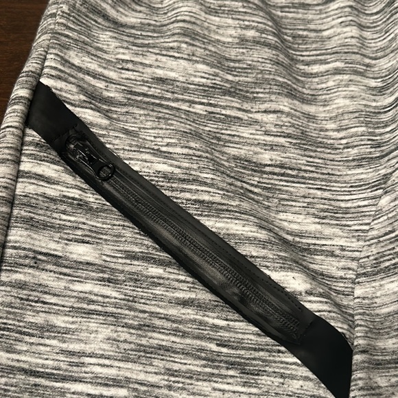 Grey Pants - Picture 3 of 4